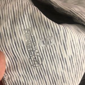 QUEENIE KE LEGGINGS